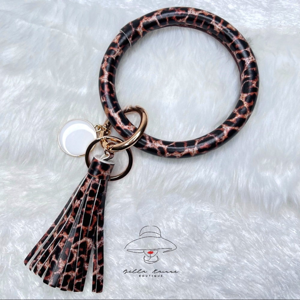 🌟 3/$20 🌟 Assorted Bangle Keychains